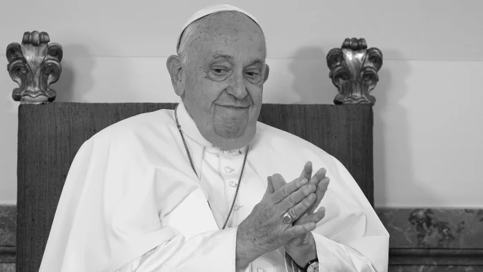 Папа Франциск скончался: Ватикан подтвердил смерть понтифика