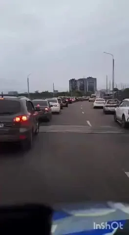 Как пропускают скорую помощь в Воронеже!