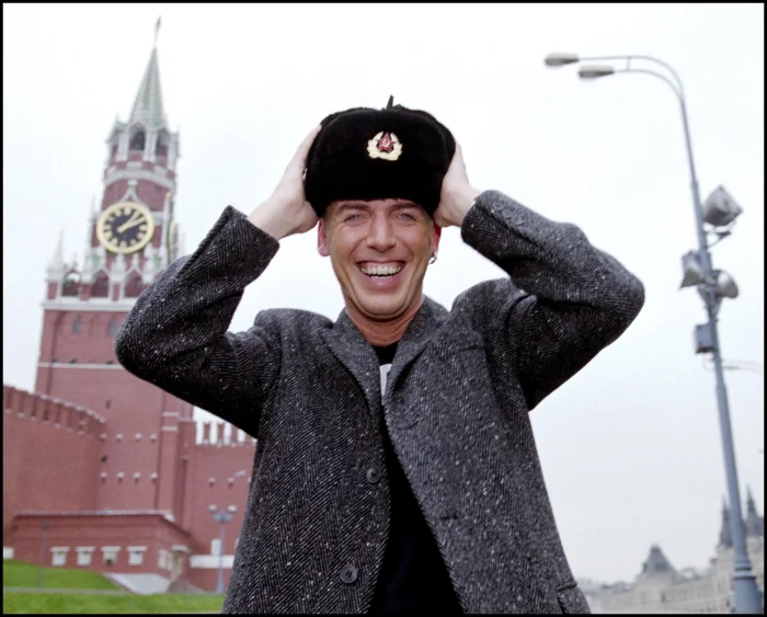 Атмосфера 90-х: подборка редких и ярких фото десятилетия