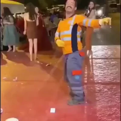 Супер Марио;)
