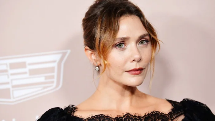 От боевиков до классики: 8 звёзд Голливуда, освоивших русский язык