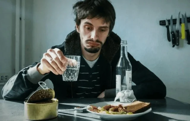 Синдром седьмого дня: почему спустя неделю снова накрывает, как с похмелья?