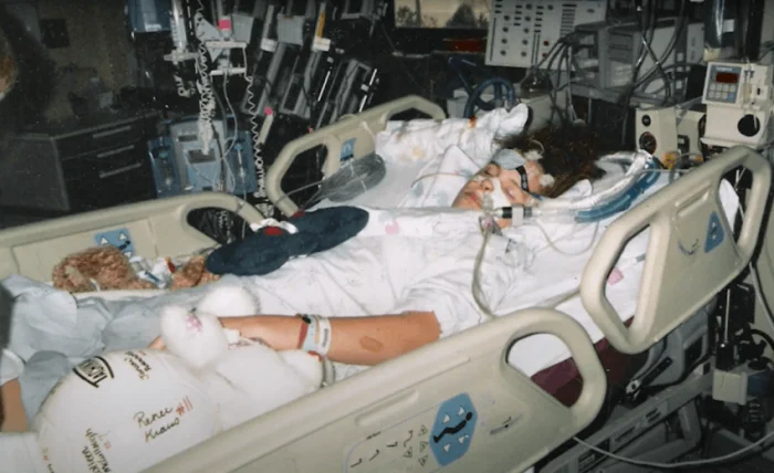 15-летняя Джина Гис стала первым человеком, выжившим после бешенства