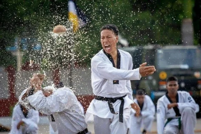 Подъехало всё вразнобой