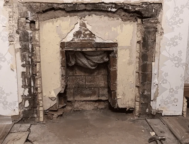 Страшные открытия, найденные при ремонте старого дома