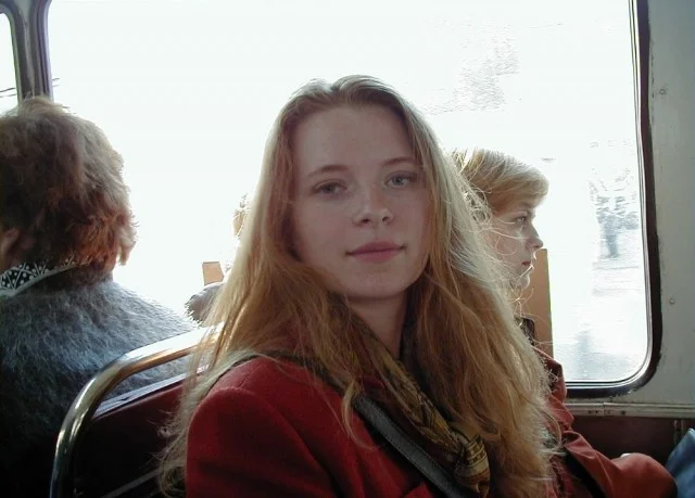 Девчонки из 90-х и 00-х