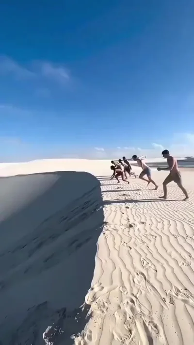 Пустыня тысячи озёр