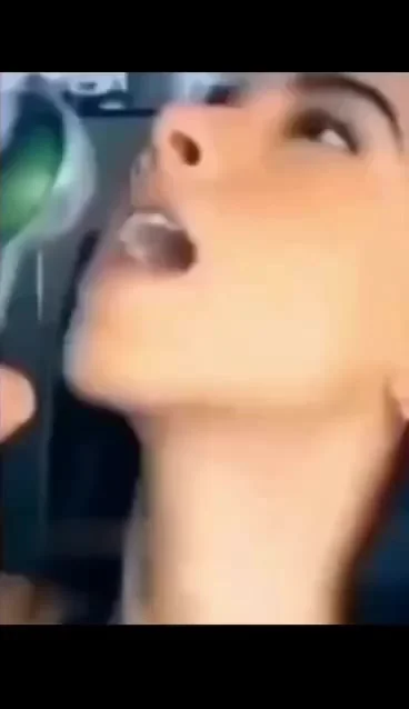 Глотать тоже нужно уметь