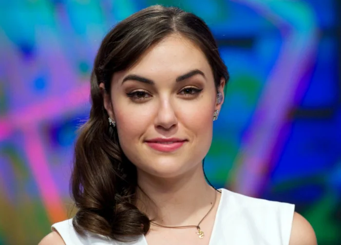 Порноактрисы, ставшие звёздами кино