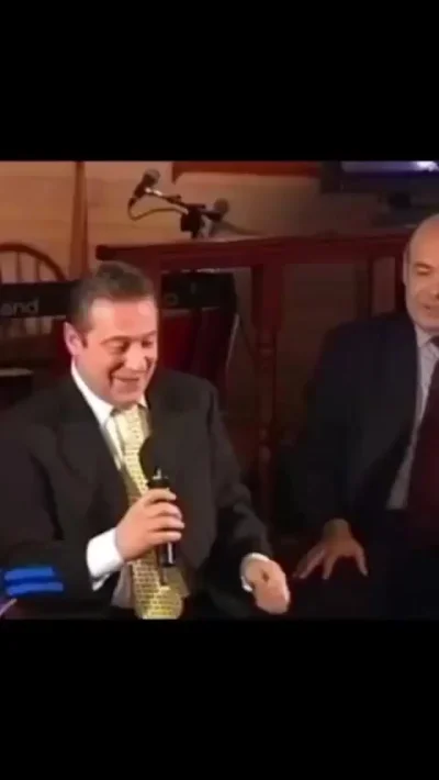 Латыш ловит рыбу...