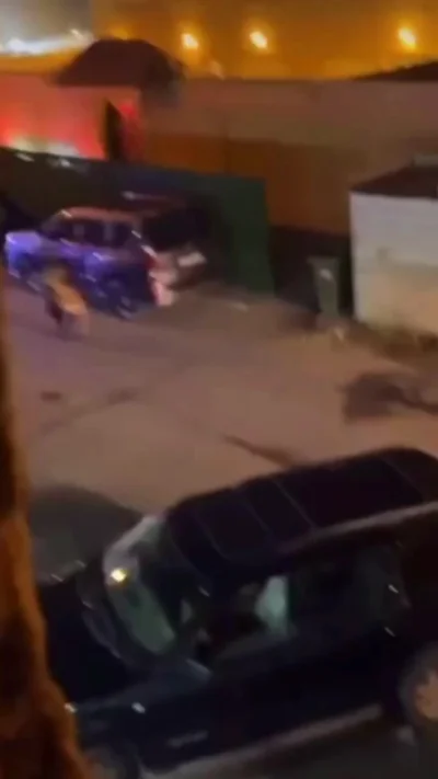 Ну мам, я хочу еще поиграться с ребятами