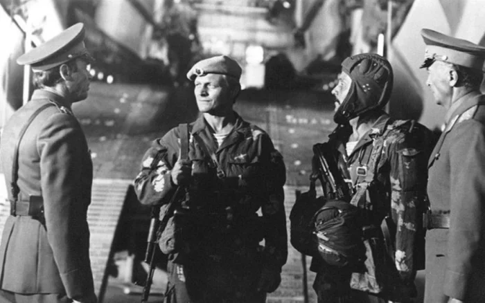 Редкие фотографии знаменитостей, которых вы не видели