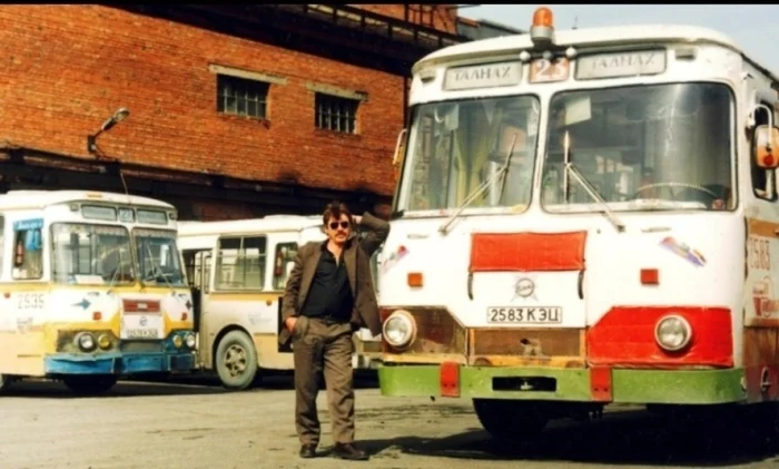 Уникальные кадры 90-х: атмосфера десятилетия в фотографиях