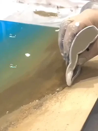 Морские волны из эпоксидной смолы