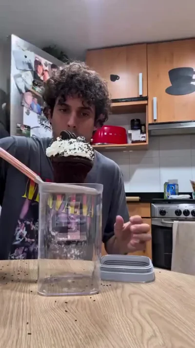 Чтобы не втыкал, юморист *уев