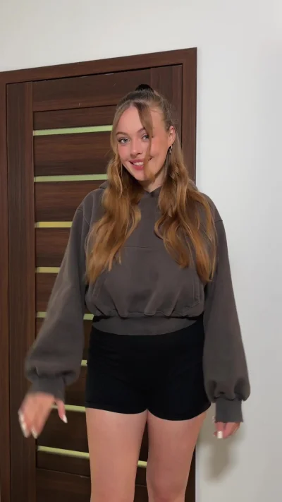 Здравствуйте, я ваша тётя