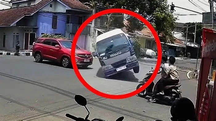 Когда красиво не вписался в поворот