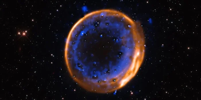 Феномен "зомби-звезды": астрономы впервые сфотографировали остатки сверхновой, взорвавшейся дважды