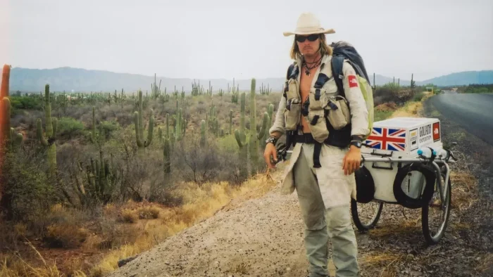 Мужчина отправился пешком вокруг света — и путь растянулся на 27 лет