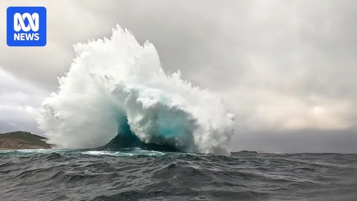 Австралийские серферы обнаружили редкое явление: "взрыв" волн в океане!