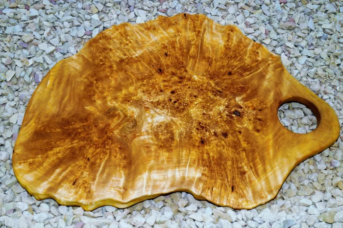 Кап: почему древесная «болезнь» стоит дороже золота