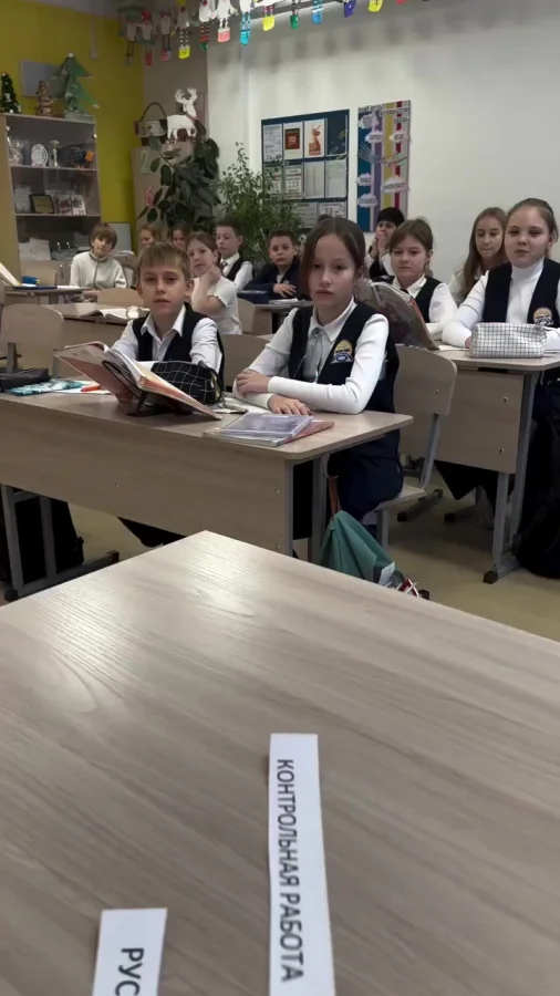 Нам бы такого учителя в школе