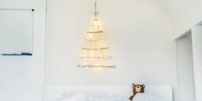 Новогодний декор: 19 идей для дома и квартиры