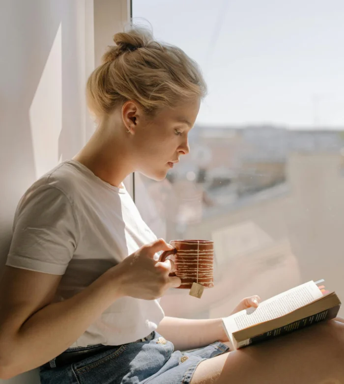 Соседи: когда многоэтажка становится семьей