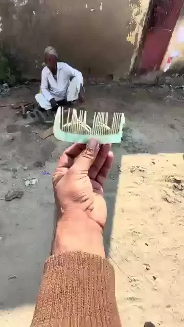 Расчёска ручной работы