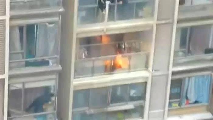 Только разогрел мангал для праздничного шашлыка, а тут такой поворот!