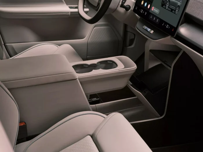 Volvo представила новейший среднеразмерный кроссовер.