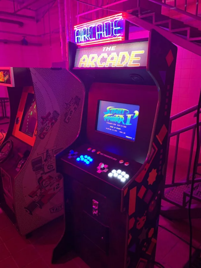 Аркадные ретро-автоматы: как пиксельные игры покорили мир и стали легендой