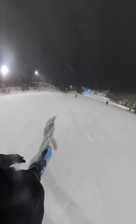 Вот почему вам не следует надевать белую одежду на склонах