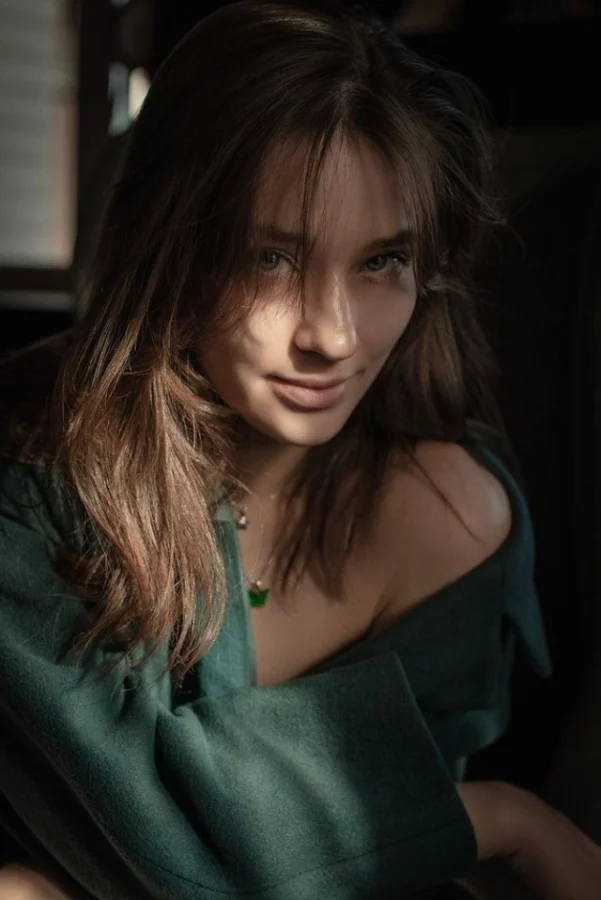 Изящные девчули