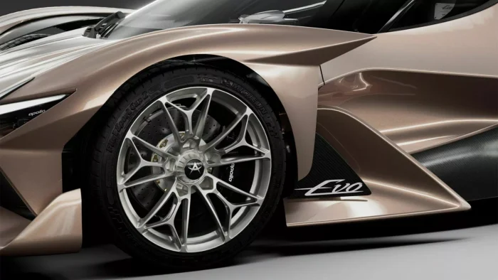 Немецкий гиперкар Apollo: футуризм и мощь за 270 миллионов