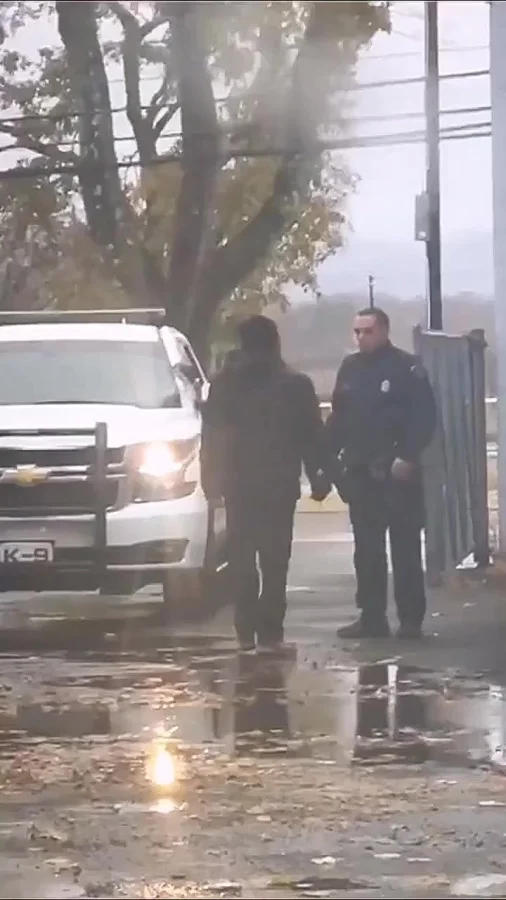 Тяжела и опасна работа полиции