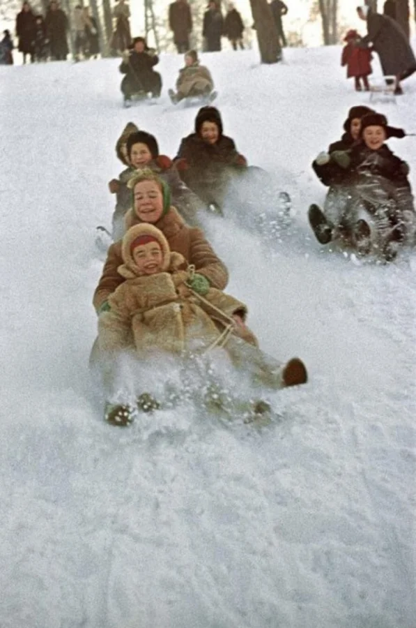 Забытая история в редких кадрах: взгляд в прошлое на архивных снимках