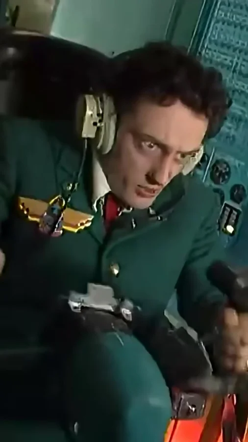 Крутое пике и реальный самолет