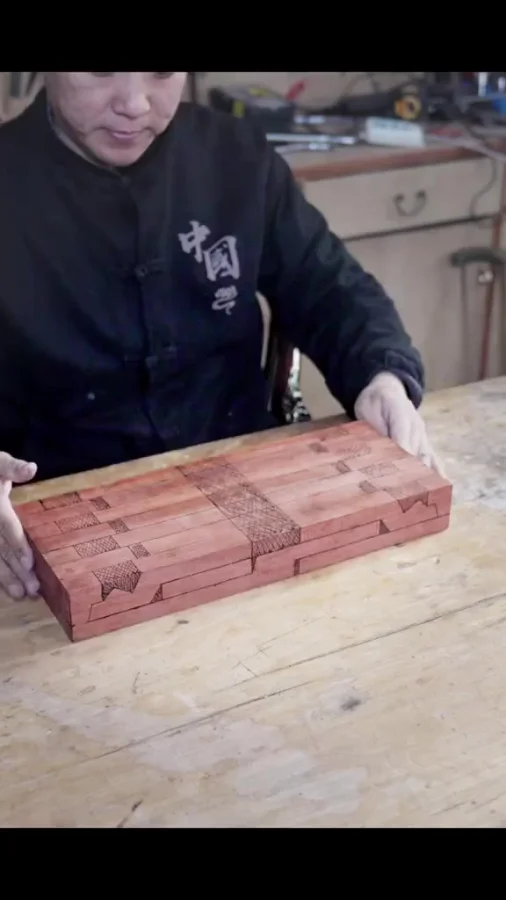 Без гвоздей и клея