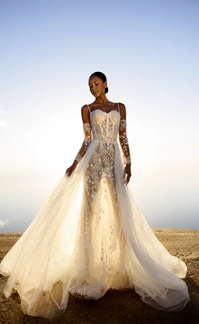 Грация в белом