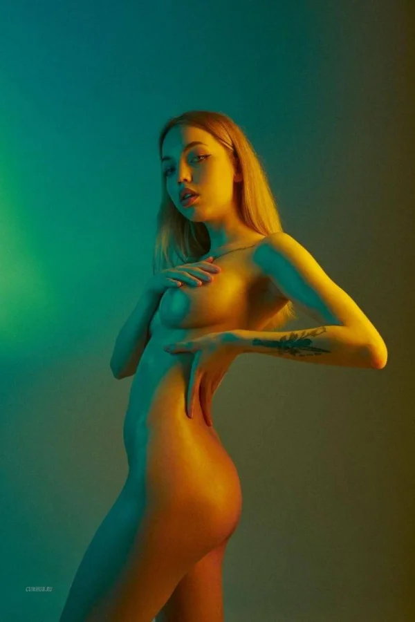 Kootovva — горячая подборка 18+