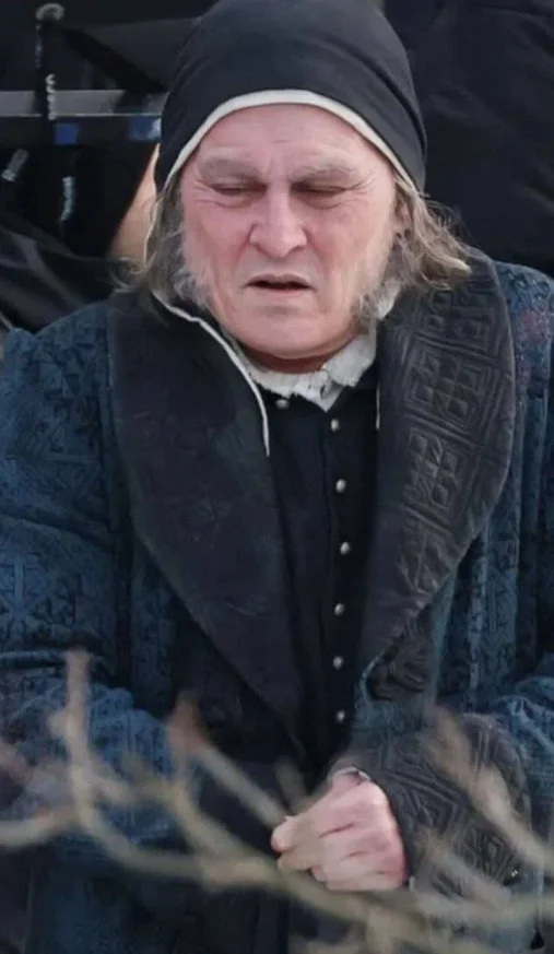 Неузнаваемый Скрудж: первое фото Джонни Деппа из грандиозного камбэка в Голливуд