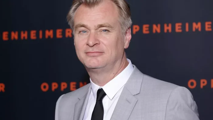 "Нолан потерял честность": Илон Маск в ярости от темнокожей Елены Троянской