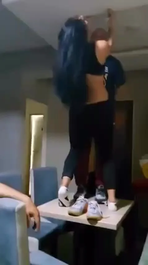 Повеселились