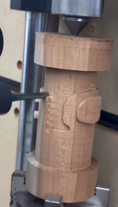 Череп на станке