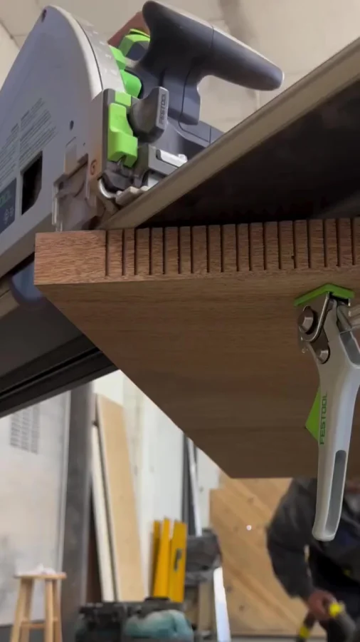 Классный стол