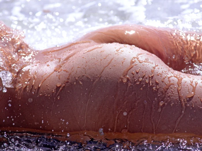 Мокрые попки