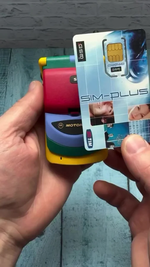 Телелефоны родом из 90-х