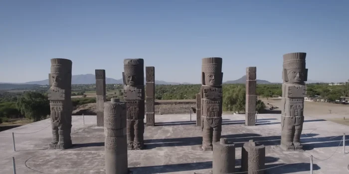 В Мексике обнаружен древний тольтекский алтарь с ритуальными жертвоприношениями