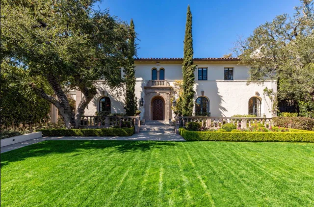 Дом Оззи Осборна в Лос-Анджелесе продают за $17 млн